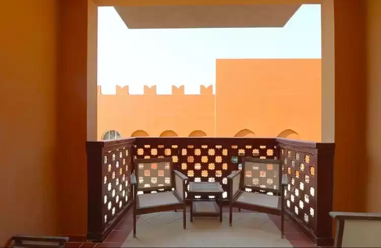 Wohn Klaar eigendom 1 Schlafzimmer F/F Stadthaus  zu verkaufen in Doha #16028 - 1  image 